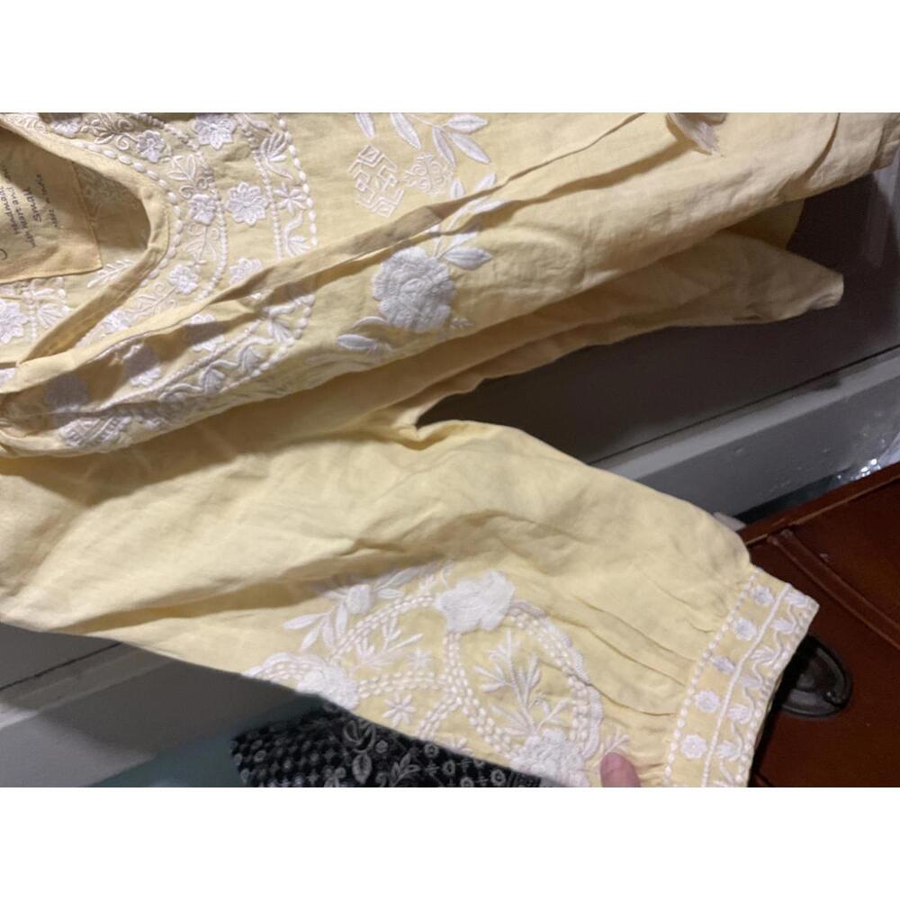 Kyla Seo Handmade  Butter Yellow  Linen Embroidered Top - Sm fits up to a Large - Picture 4 of 8